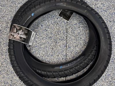 Vee Tire Co Huntsman 24x4.0 E-Bike Fat Tires (Pair)