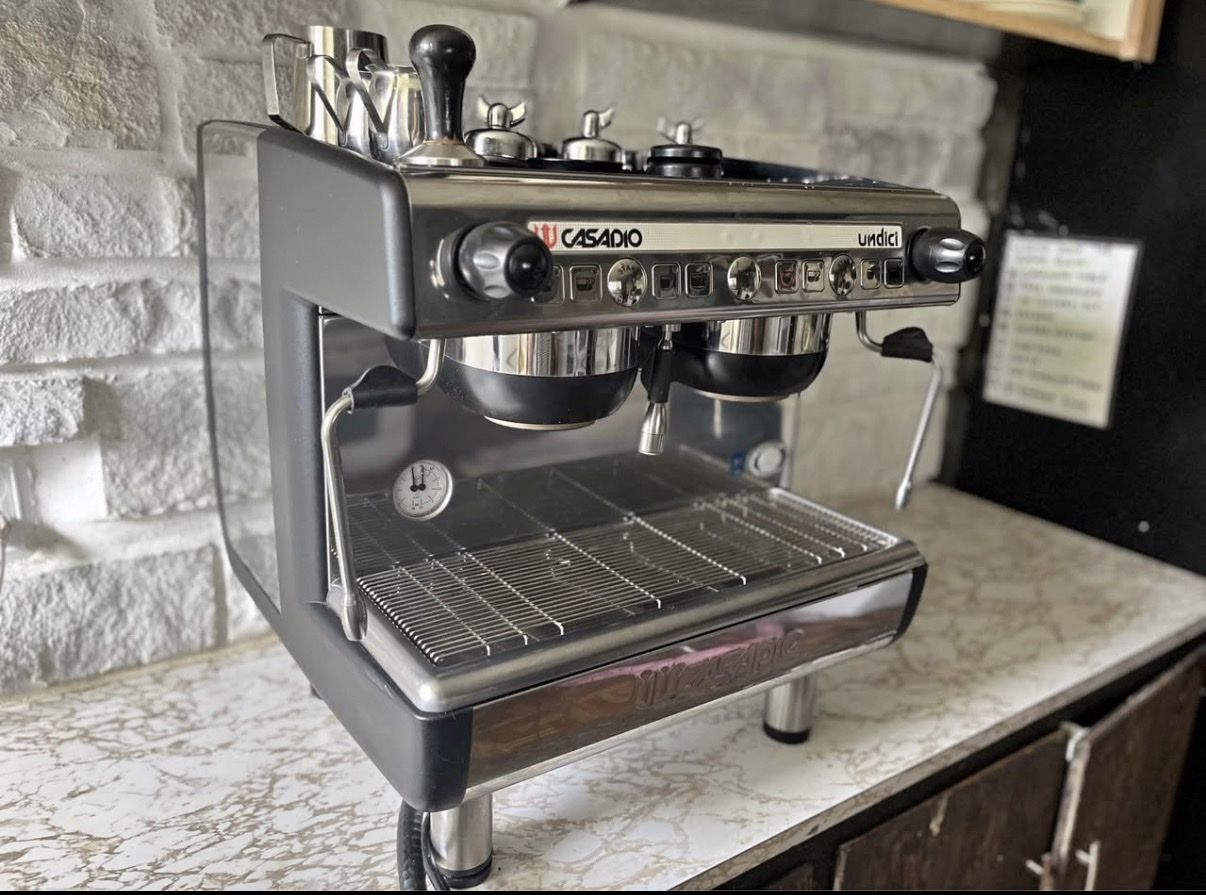 Casadio Undici A2 Compact Commercial Espresso Machine 2-Group Head Automatic, Stainless Steel