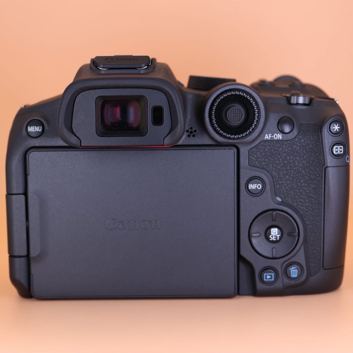 Main image 3