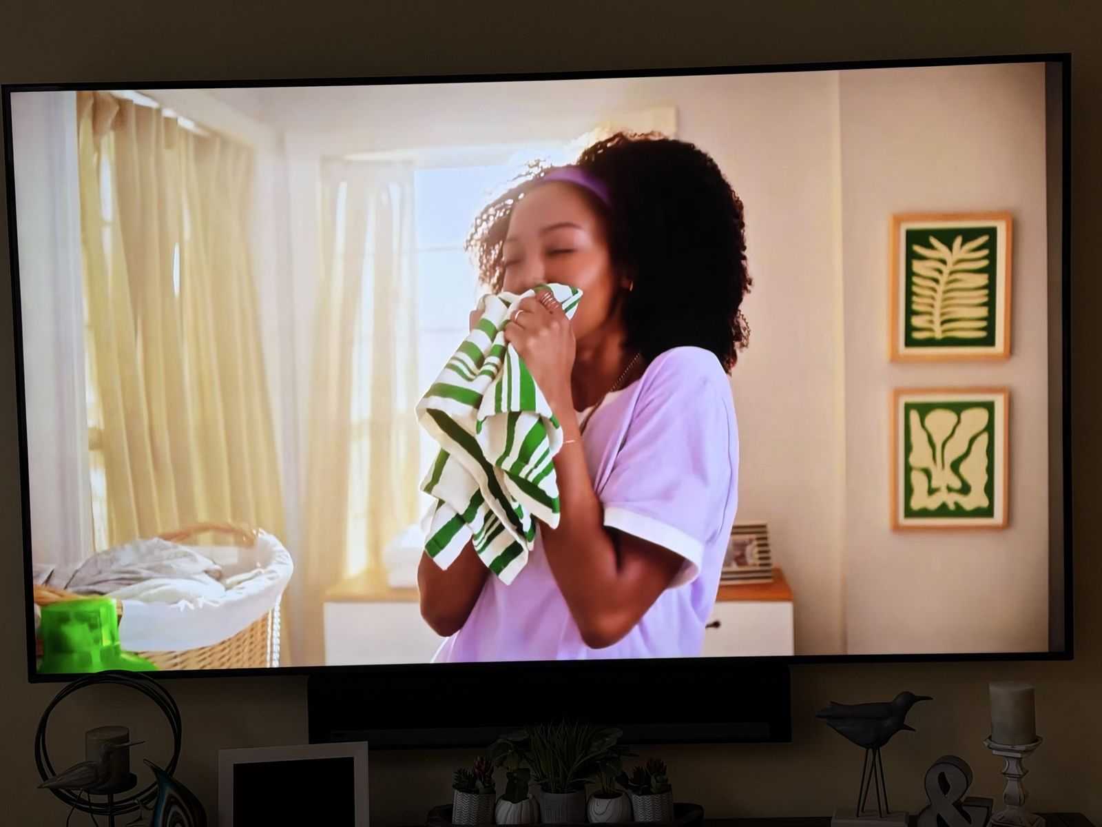 LG 86” 4K UHD Smart TV – Excellent Condition