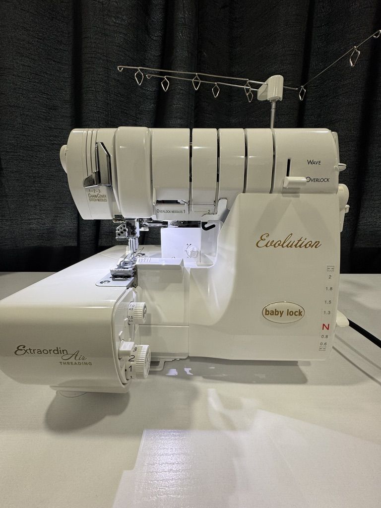 Baby Lock Evolution Serger/Coverstitch + FULL Foot Kit – Air Threading – Excellent