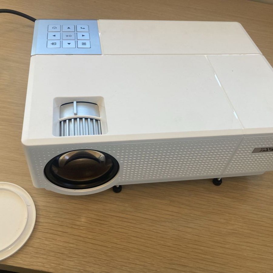 Outdoor Projector with Projection Screen