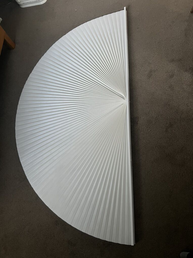 Hunter Douglas Arched Honeycomb Shade
