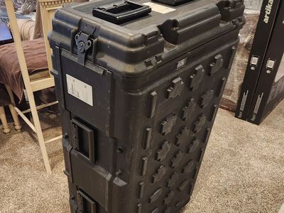 ECS (Like Pelican Case) Racking Case / Shipping Case