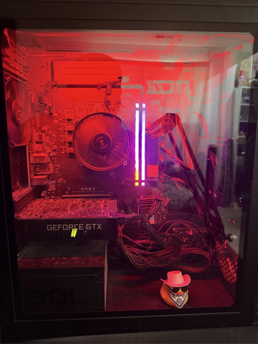 Main image 3