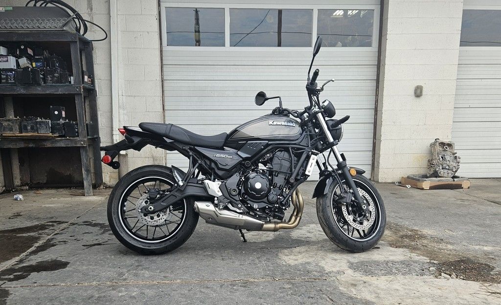 2024 Kawasaki Z650RS ABS