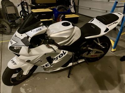 2005 Honda CBR600RR – 33,717 Miles