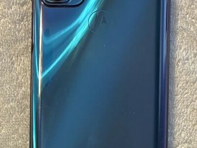 Motorola Edge (2021) 108 MP Camera