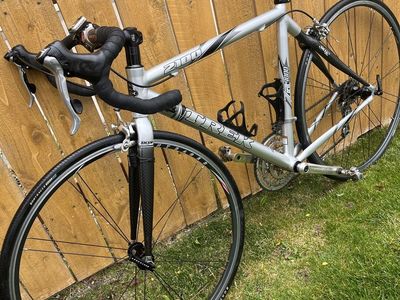 TREEK ZR900 custom alloy model 2100 56 cm
