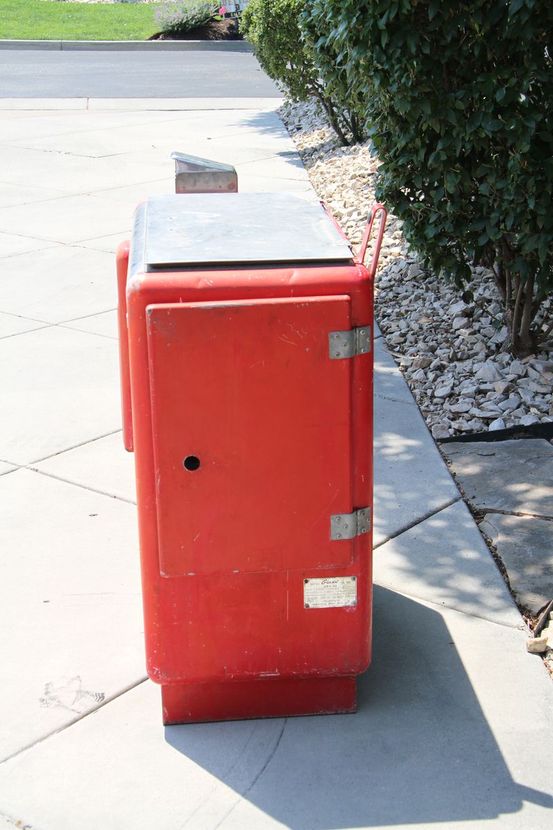 Vintage Coke Machine.