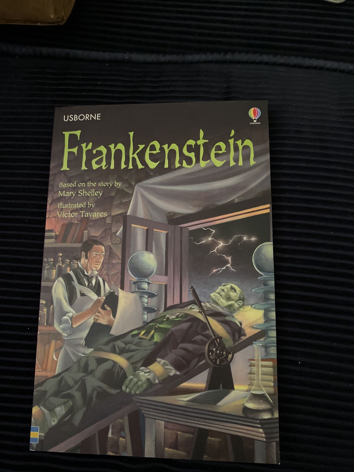 Frankenstein Paperback