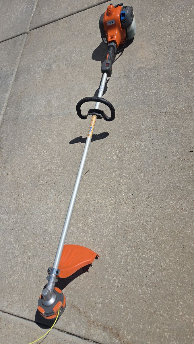 Husqvarna 130L String Weed Trimmer  18"