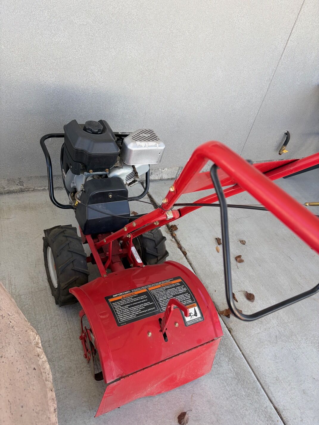 Troy-Bilt Super Bronco Tiller