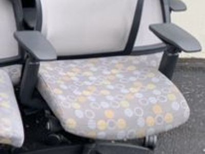 45 SIT-ON-IT TORSA ADJUSTABLE CHAIRS