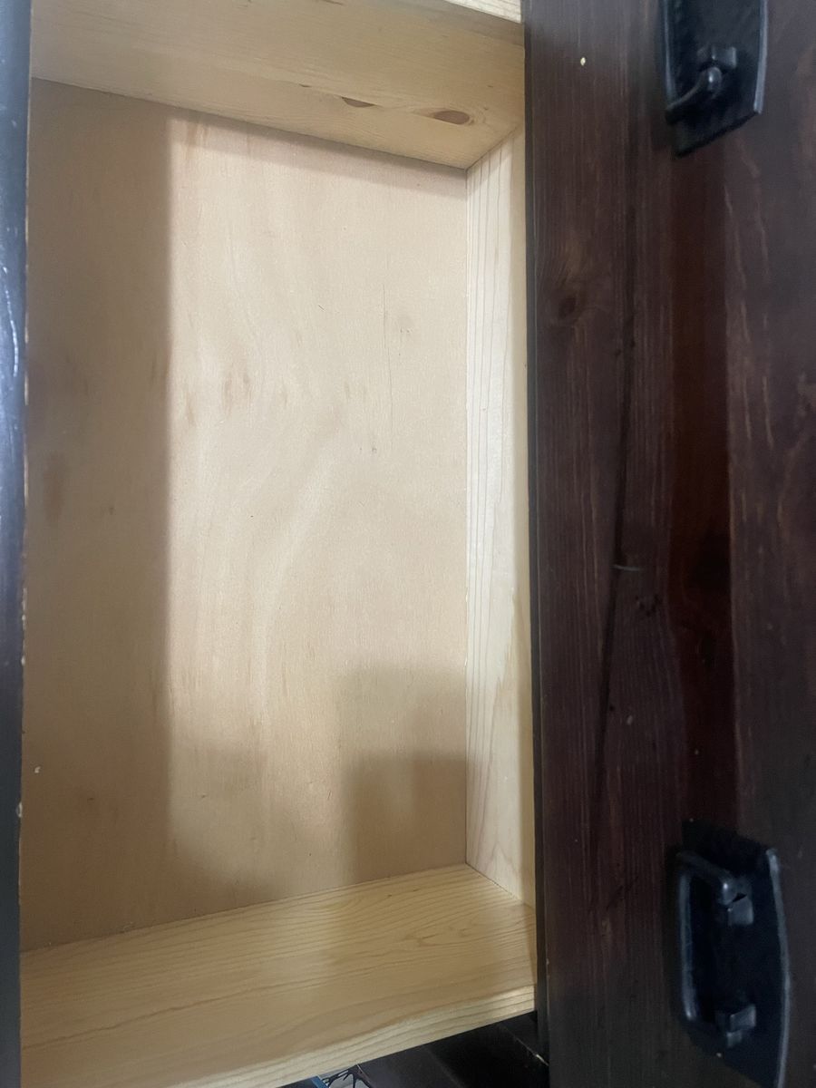 Main image 7