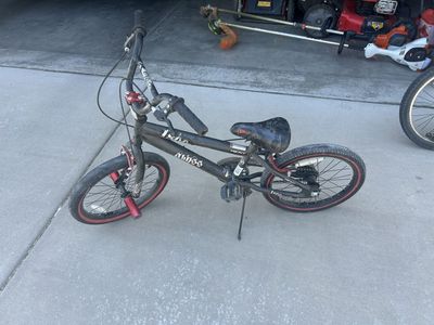 Kent Abyss 18" Boys BMX Bicycle Black Red Pegs Kickstand