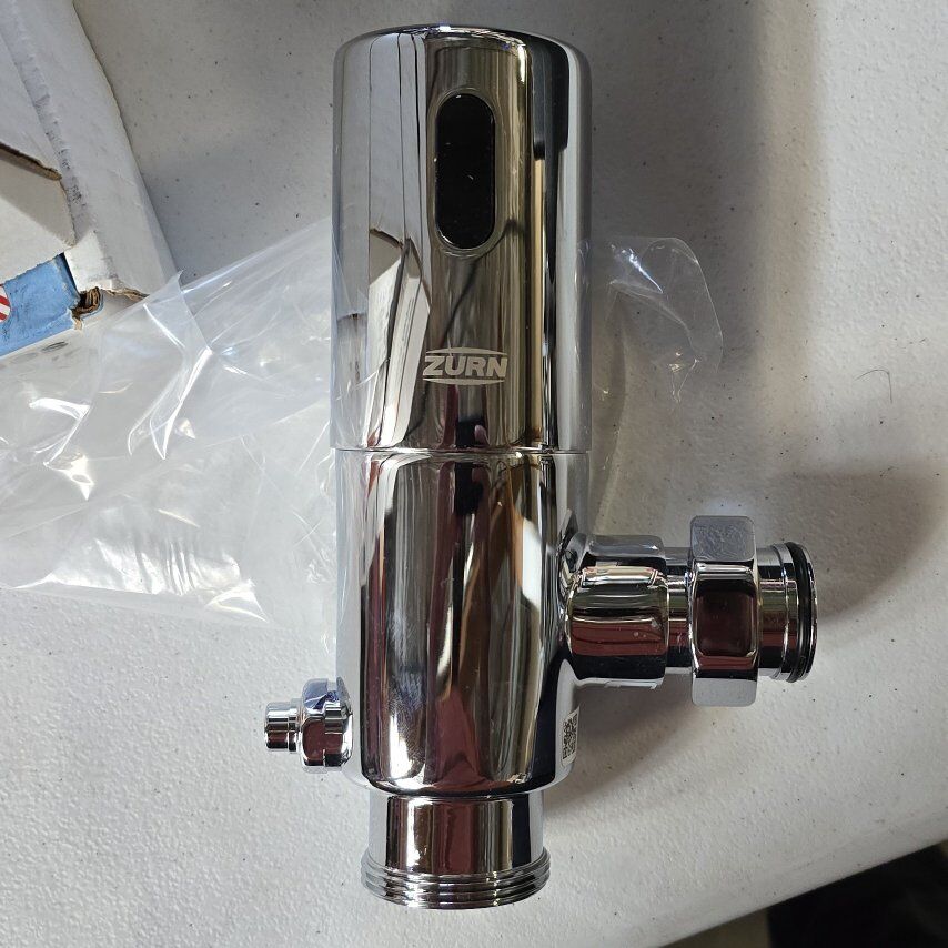 Zurn Sensor Operated Urinal Flush Valve