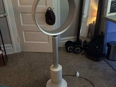 Dyson Air Multiplier Bladeless Pedestal Fan - Silver/White