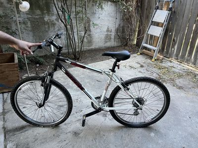 Trek 820 Mountain Bike