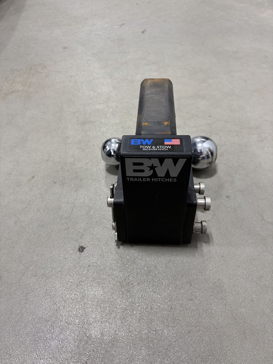 B&W Tow & Stow Adjustable Dual Ball Trailer Hitch Mount