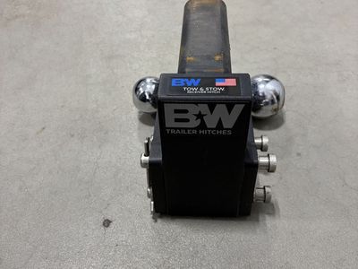 B&W Tow & Stow Adjustable Dual Ball Trailer Hitch Mount