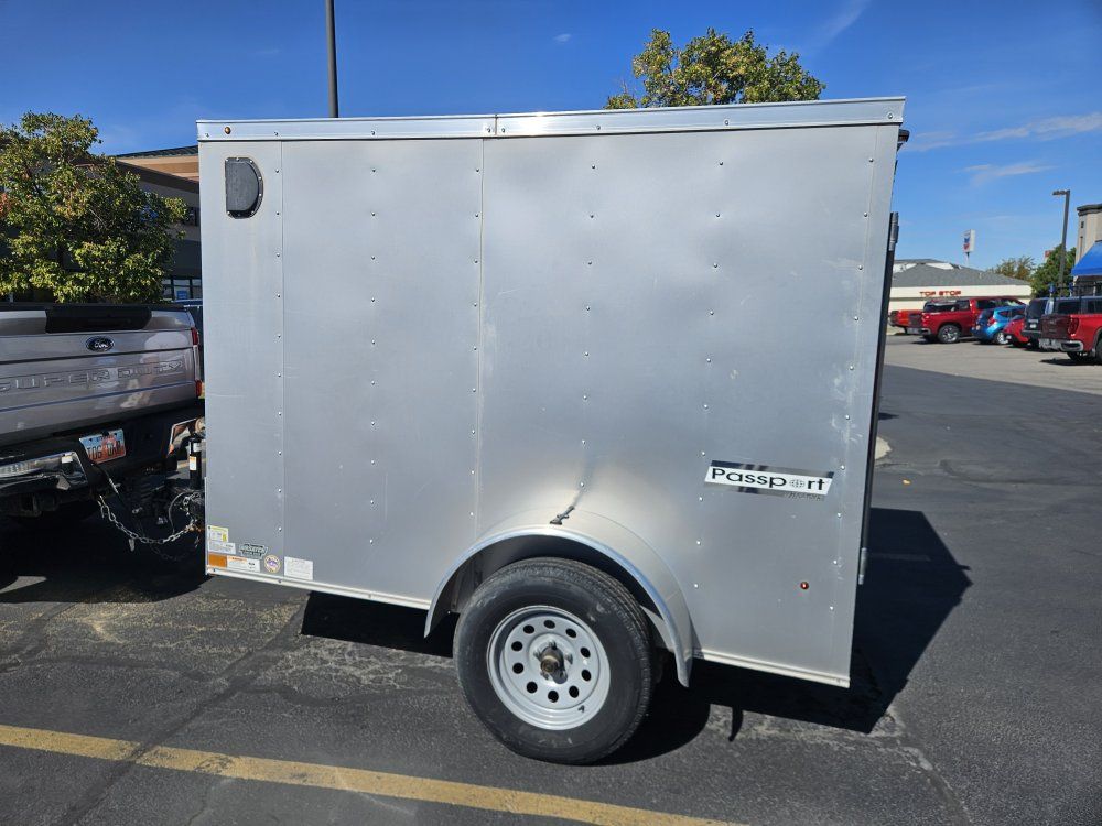 Main image 5