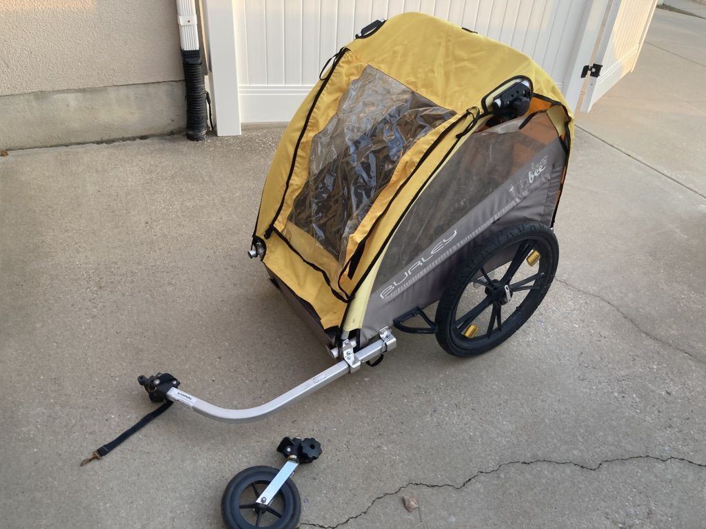 Free- Burley Bike Trailer