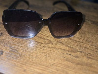 chanel sunglasses made in italy