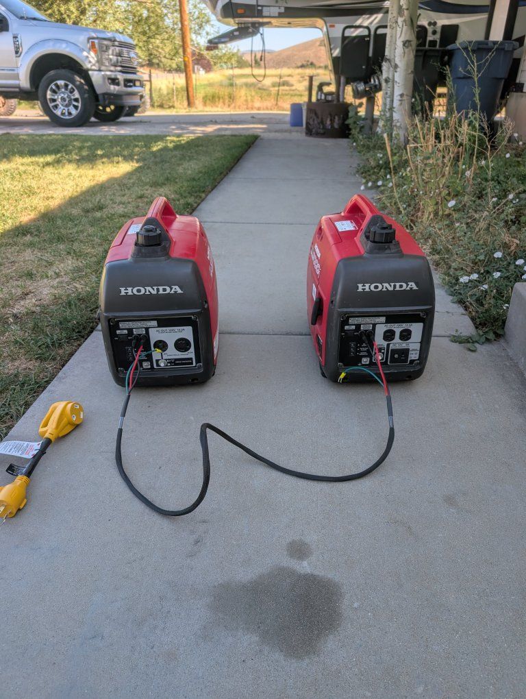 Honda EU2000i Inverter Generators (Pair) with Parallel Kit & External Gas Tank