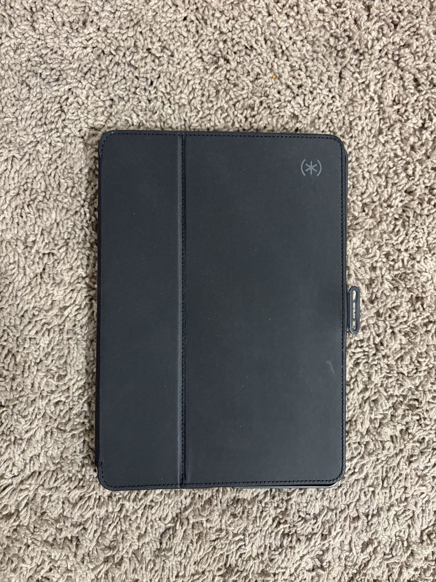 Speck iPad case