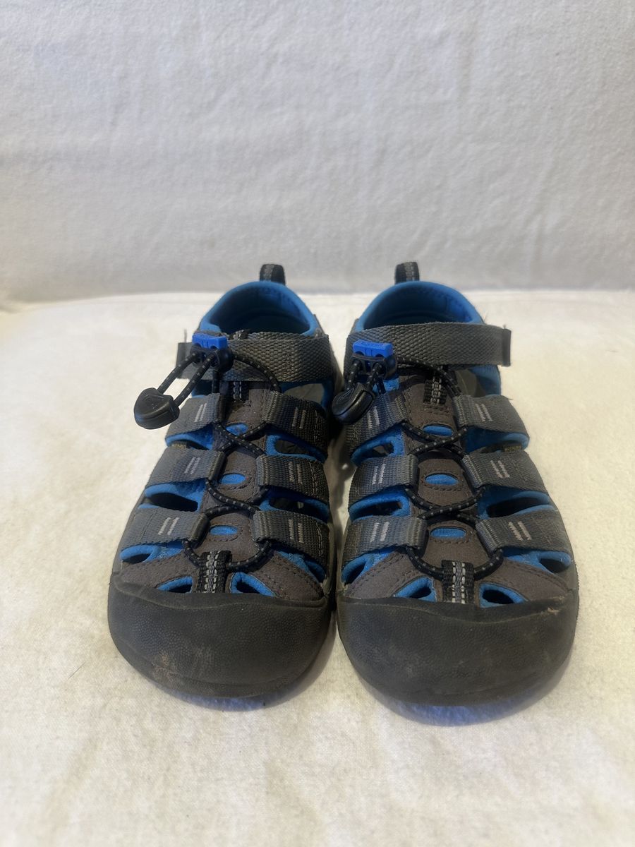 Keen Youth Size 1 Gray/Blue, Hiking Sandals