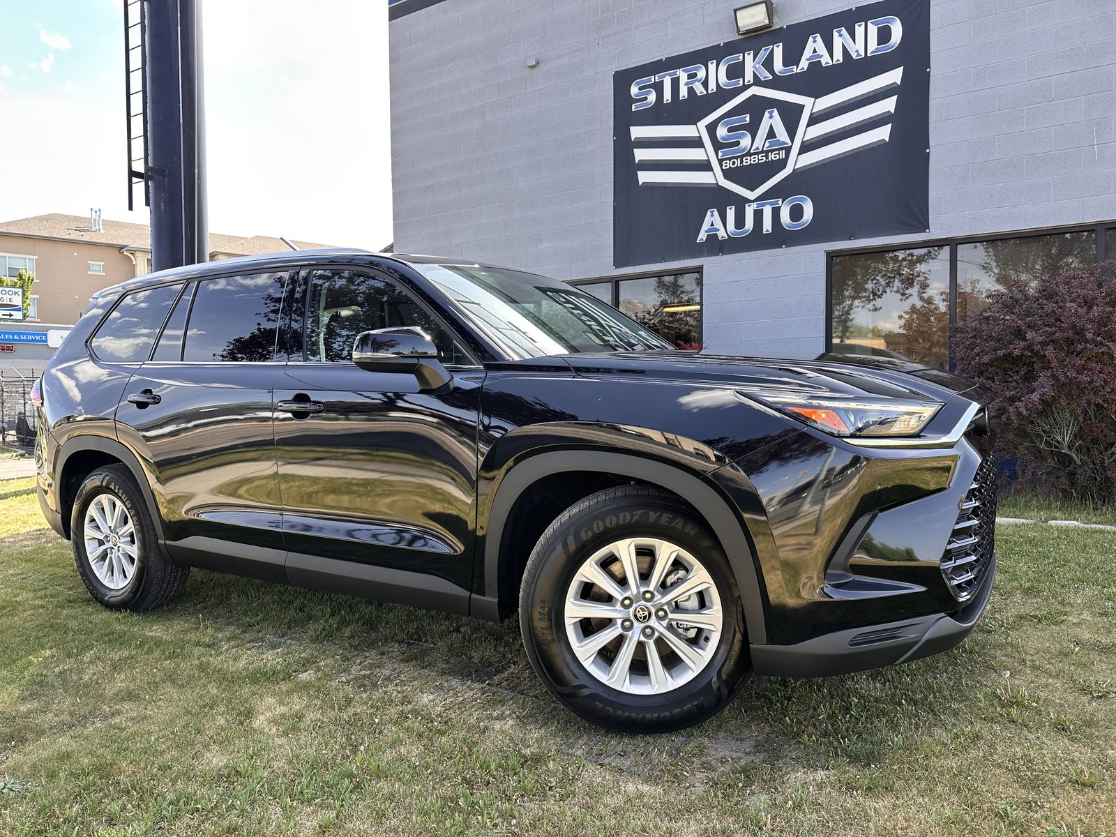 2026 Toyota Grand Highlander Hybrid XLE