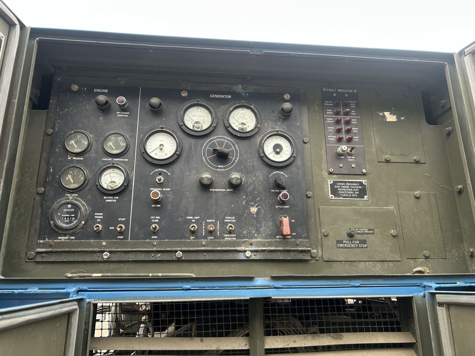 Main image 7