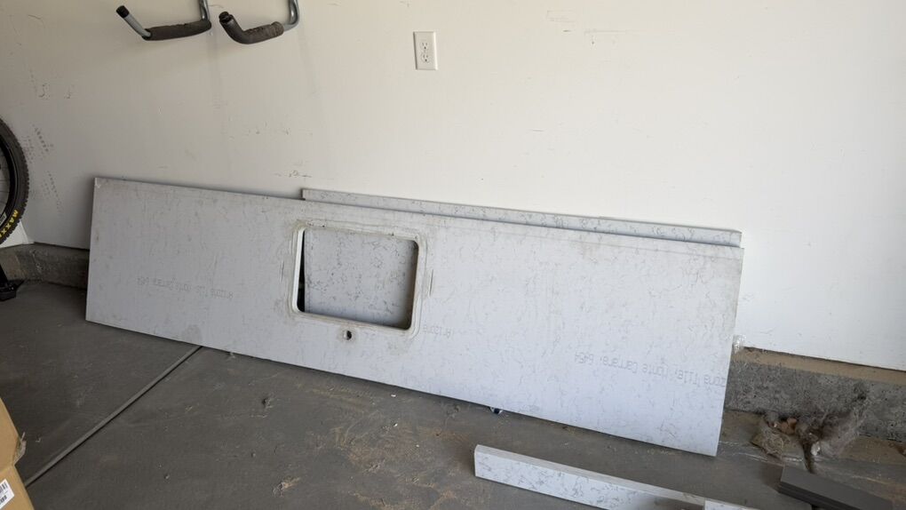 Countertop Remnants - 3cm