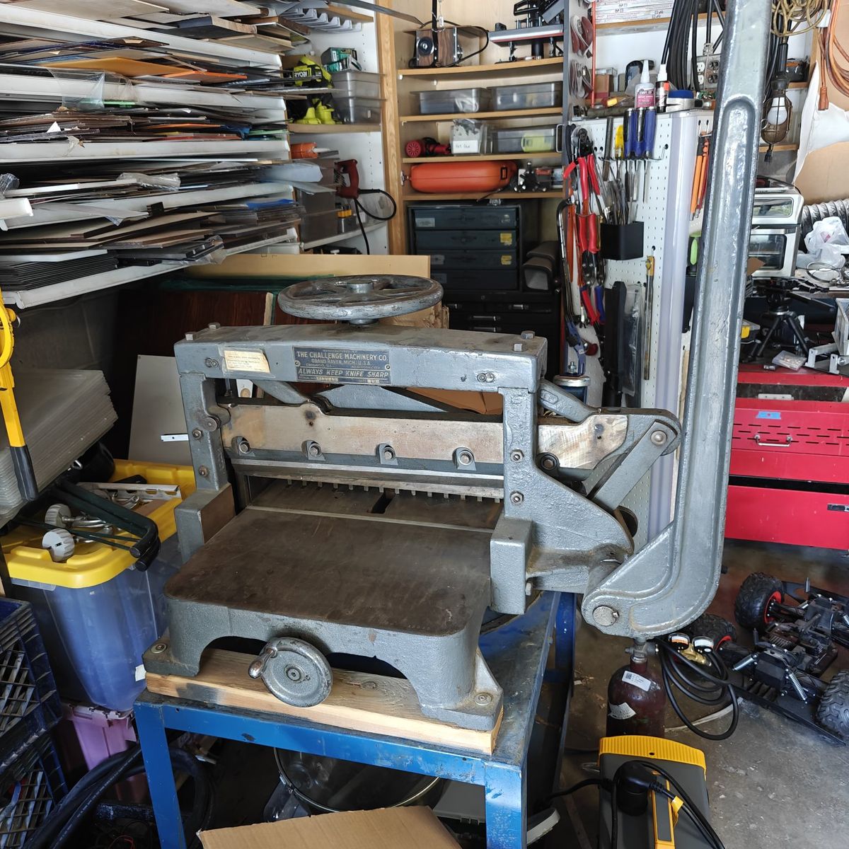 The Challenge Machinery Co. 19-inch Paper Cutter Guillotine - Vintage Industrial Equipment + extra blade