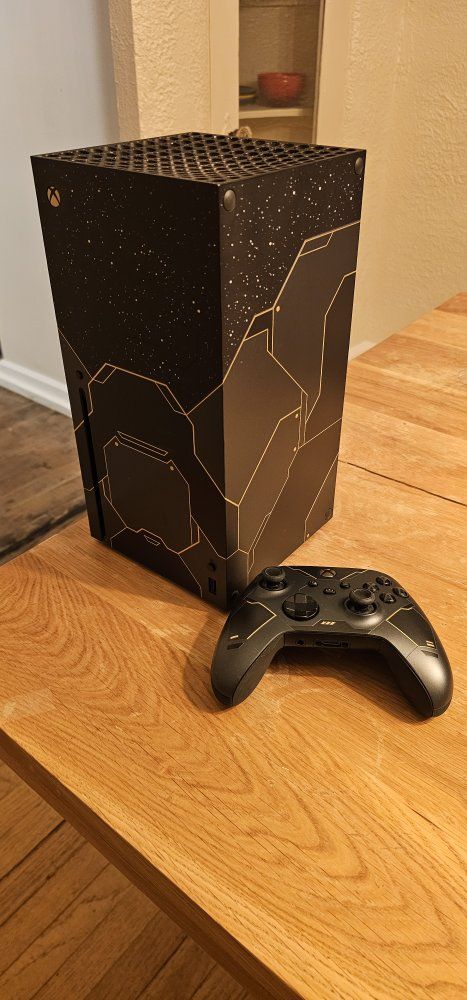 Xbox Series S and Halo Infinite Edition Series X Console Bundle with Controllers - Great Condition