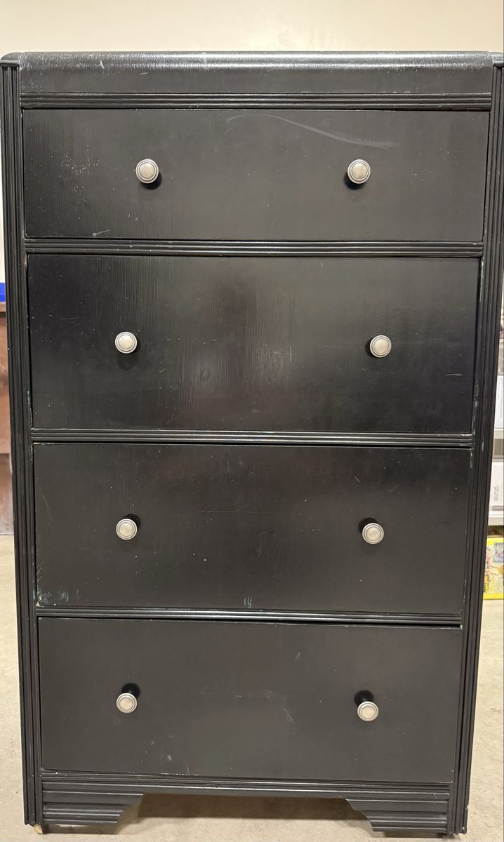 Dresser 4 Drawer Chest