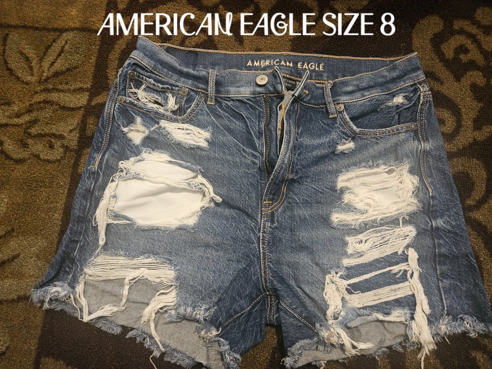 American Eagle Shorts!!