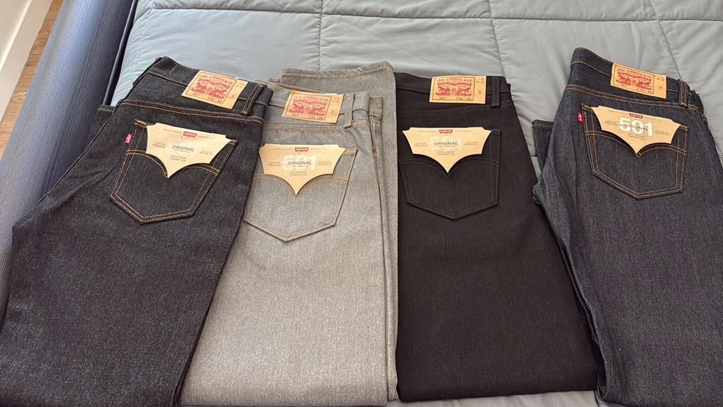 Levis Jeans