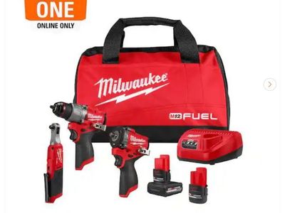 Milwauke 3424-23 3 Tool combo kit