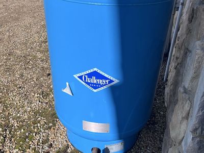 Meyer’s jet pump, 85 Gal. Diaphragm well tank.
