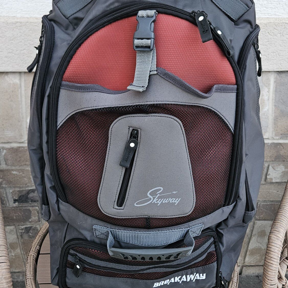 Skyway Rolling Luggage Backpack