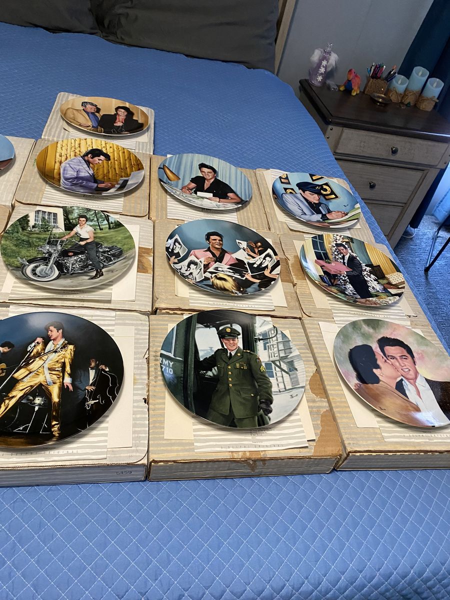 Elvis Plate Collection