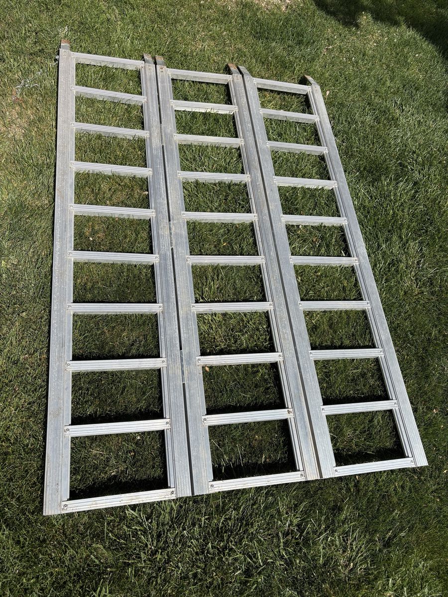 Trifold ATV Aluminum Ramp