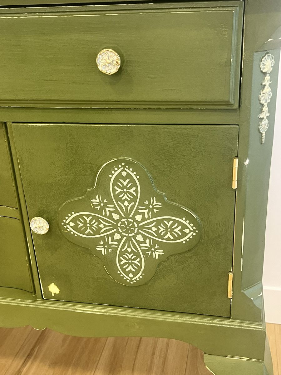 Main image 7