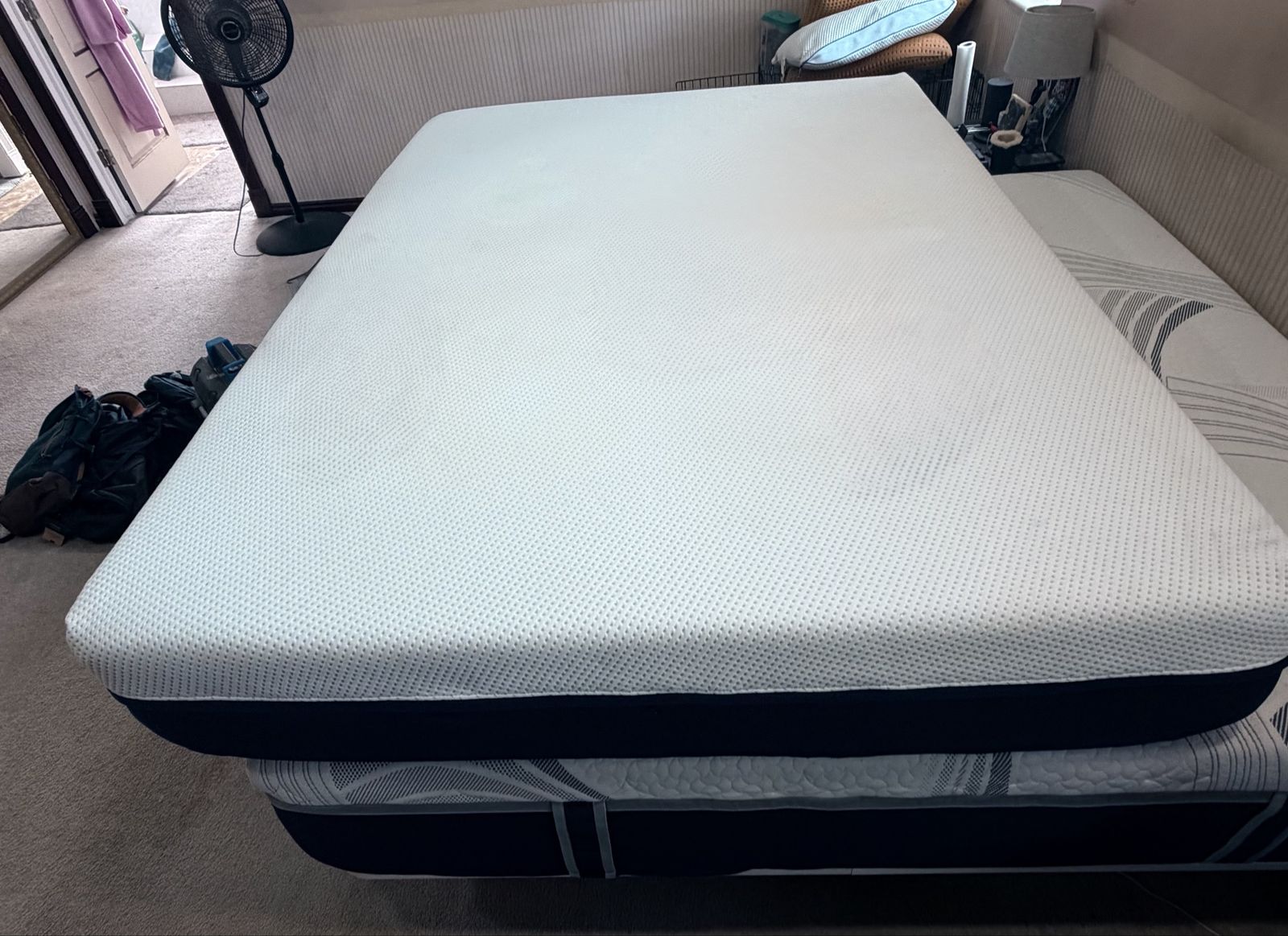 Queen mattress & headboard/footboard