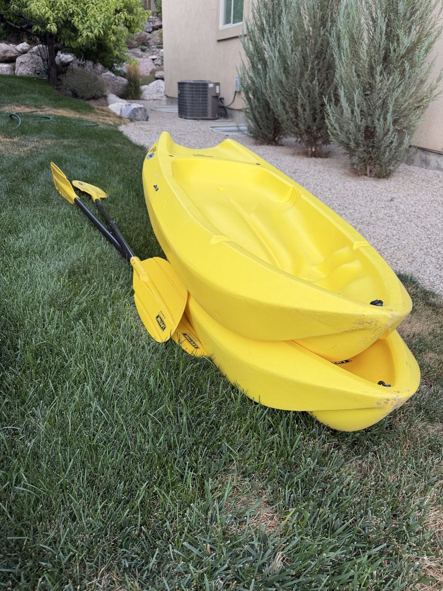 Lifetime Youth sit on Kayak