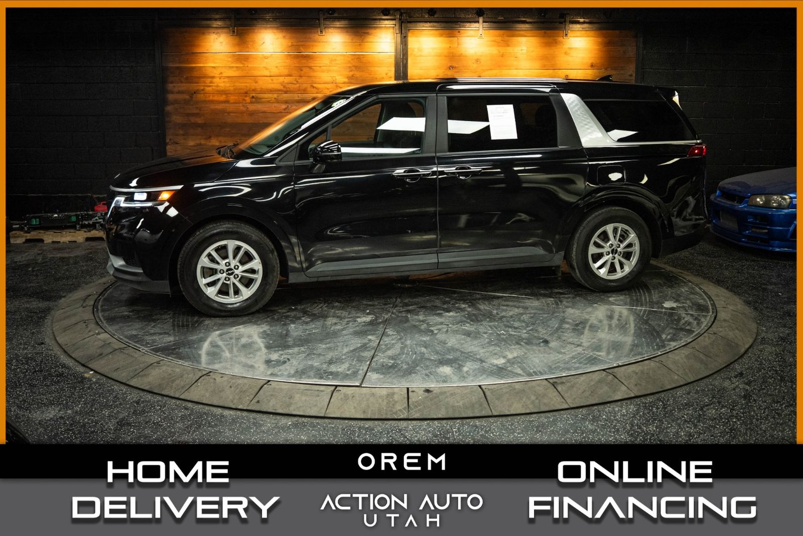 2024 KIA CARNIVAL LX