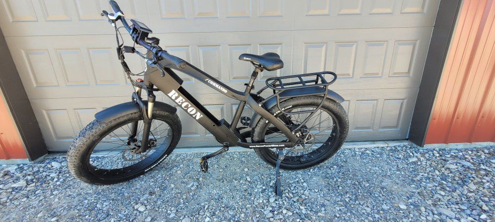 RECON Cammando electric assist pedal bike