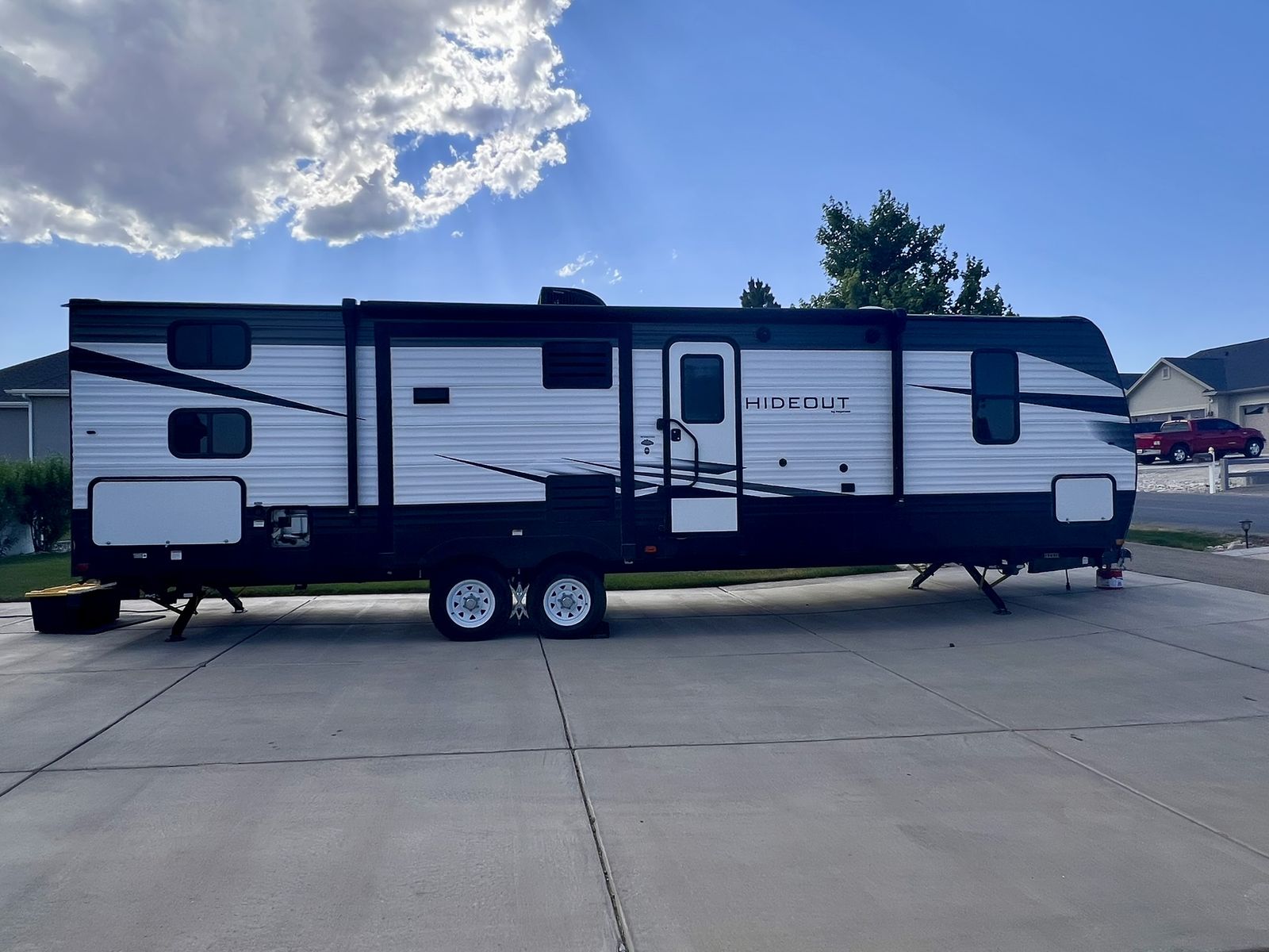 2021 Keystone Hideout 30BHKSWE Bunkhouse – Sleeps 10, 2 Slides, Outdoor Kitchen